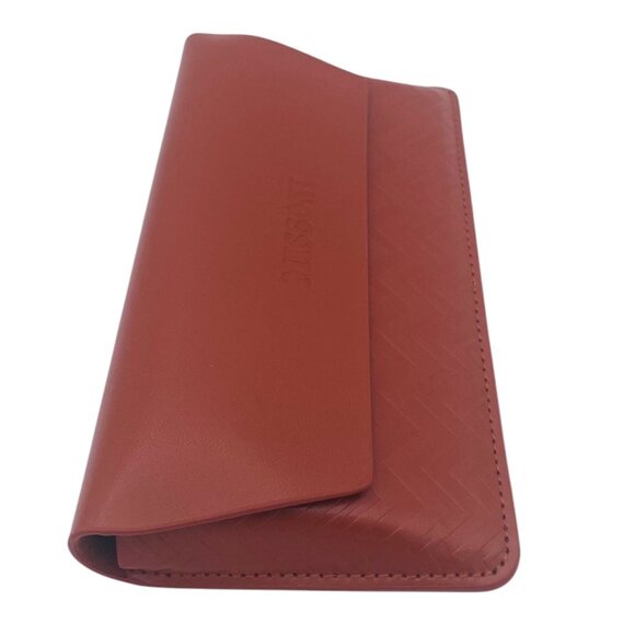 Missoni Sunglasses Case, Brown Chevron Embossed Leather, Black Cleaning Cloth - Picture 8 of 11